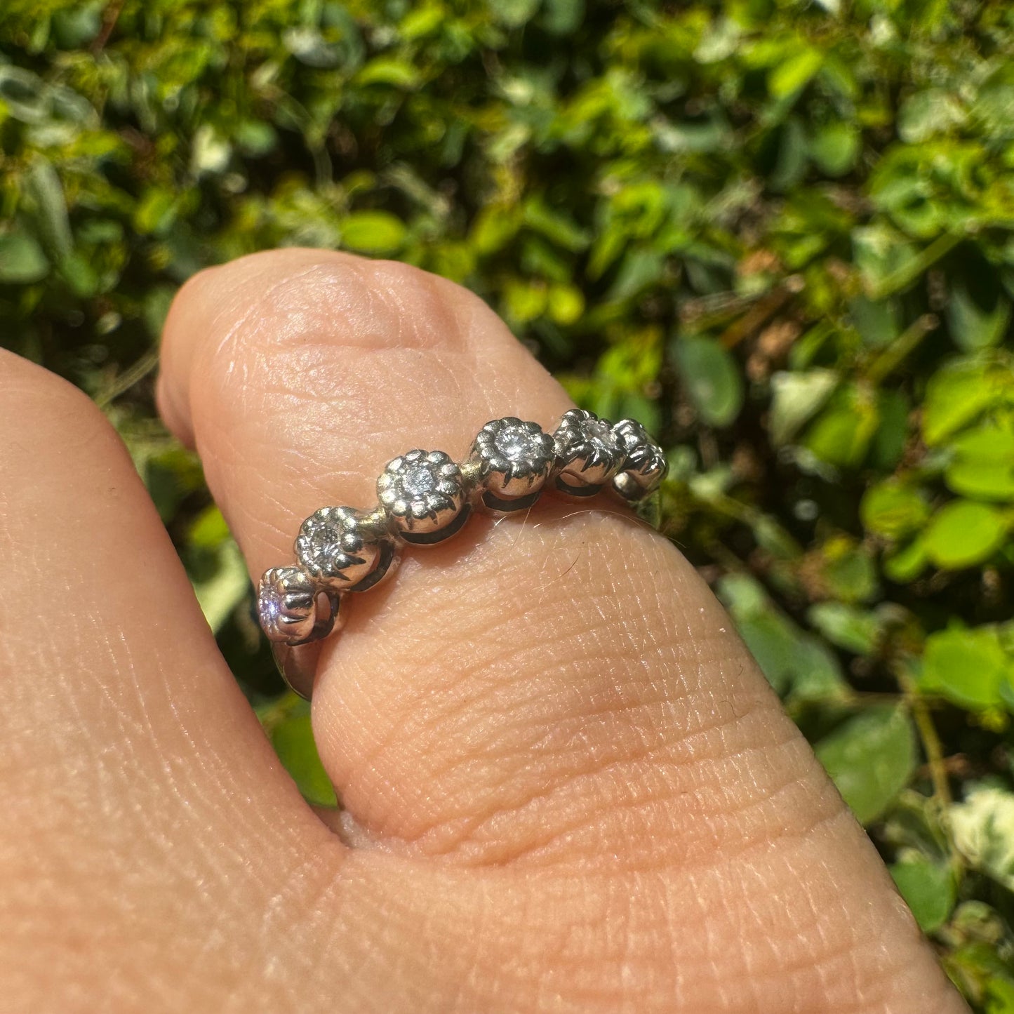 14K gold ring set with Diamonds