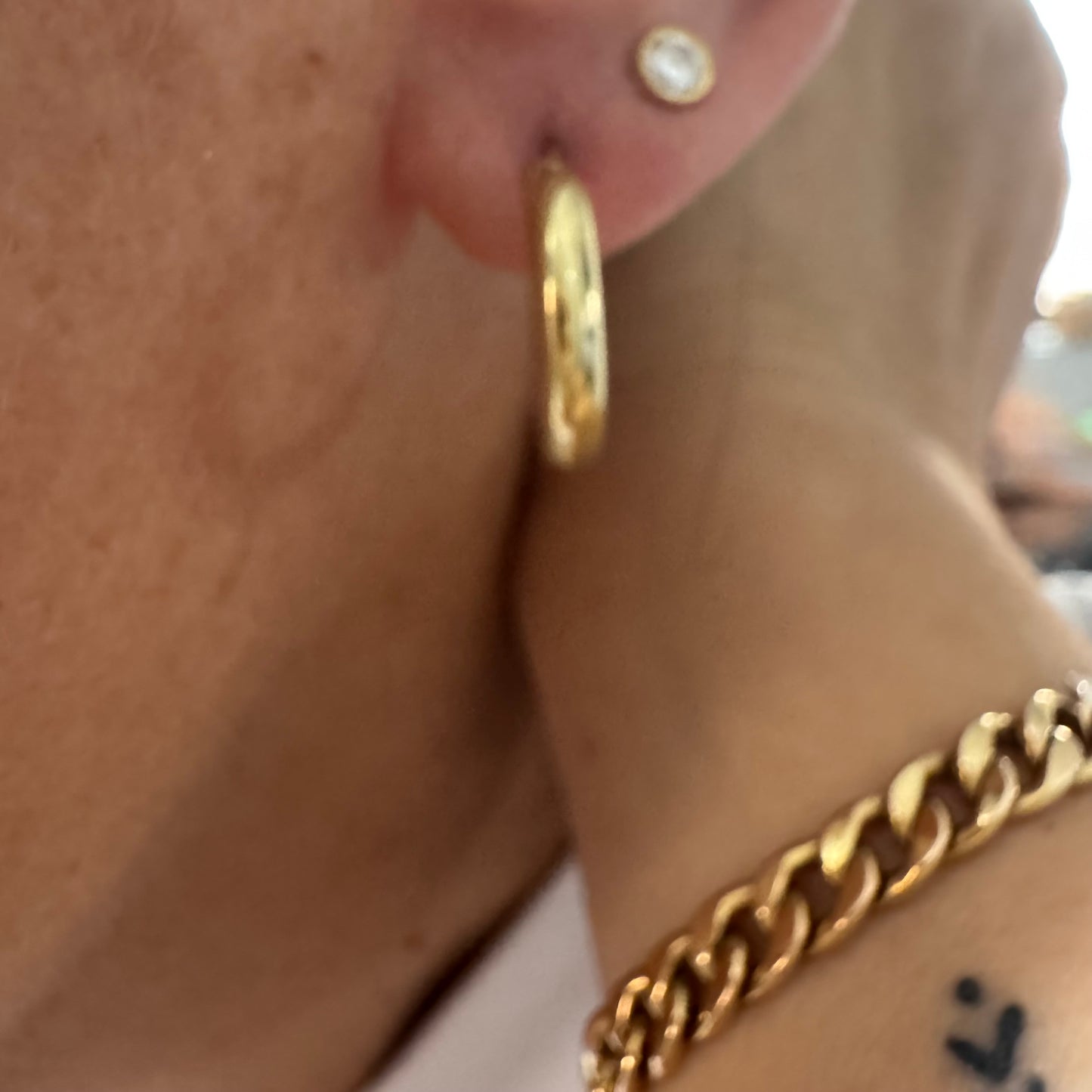 עגילי חישוק קטנים ועבים, זהב צהוב 14 קראט