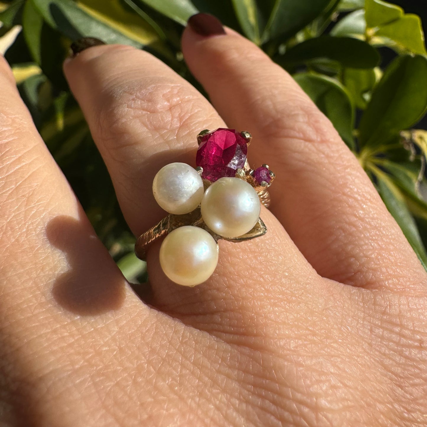 14K gold ring set with 3 Pearls & Ruby