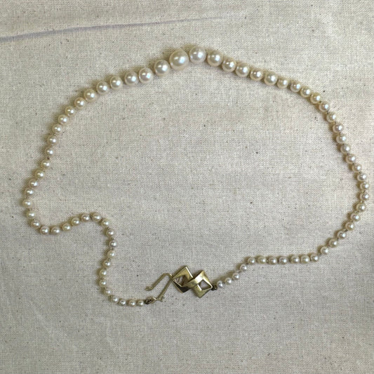 14K gold Pearl necklace
