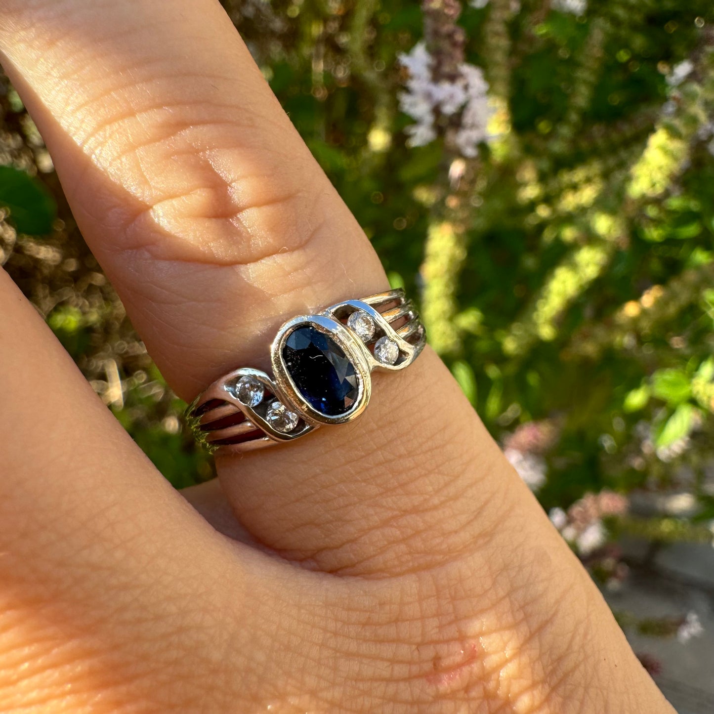 14K gold ring set with Sapphire & Diamonds