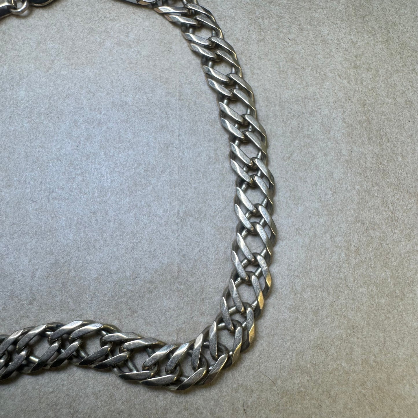 צמיד זהב צהוב 9 קראט חוליות גמישות