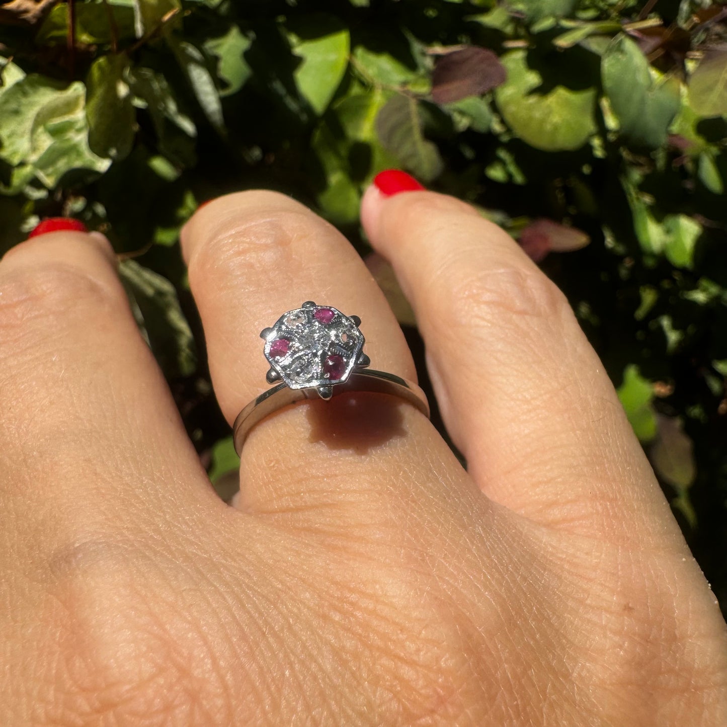 14K gold ring set with Ruby & Diamonds