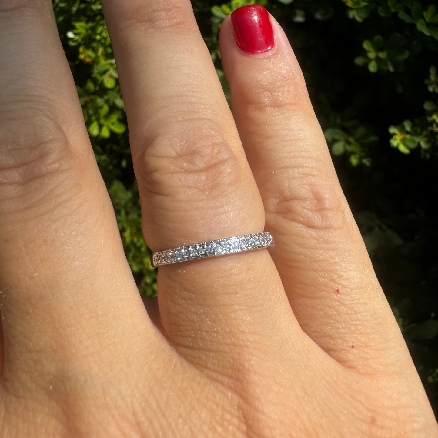 14K gold ring set with Diamonds