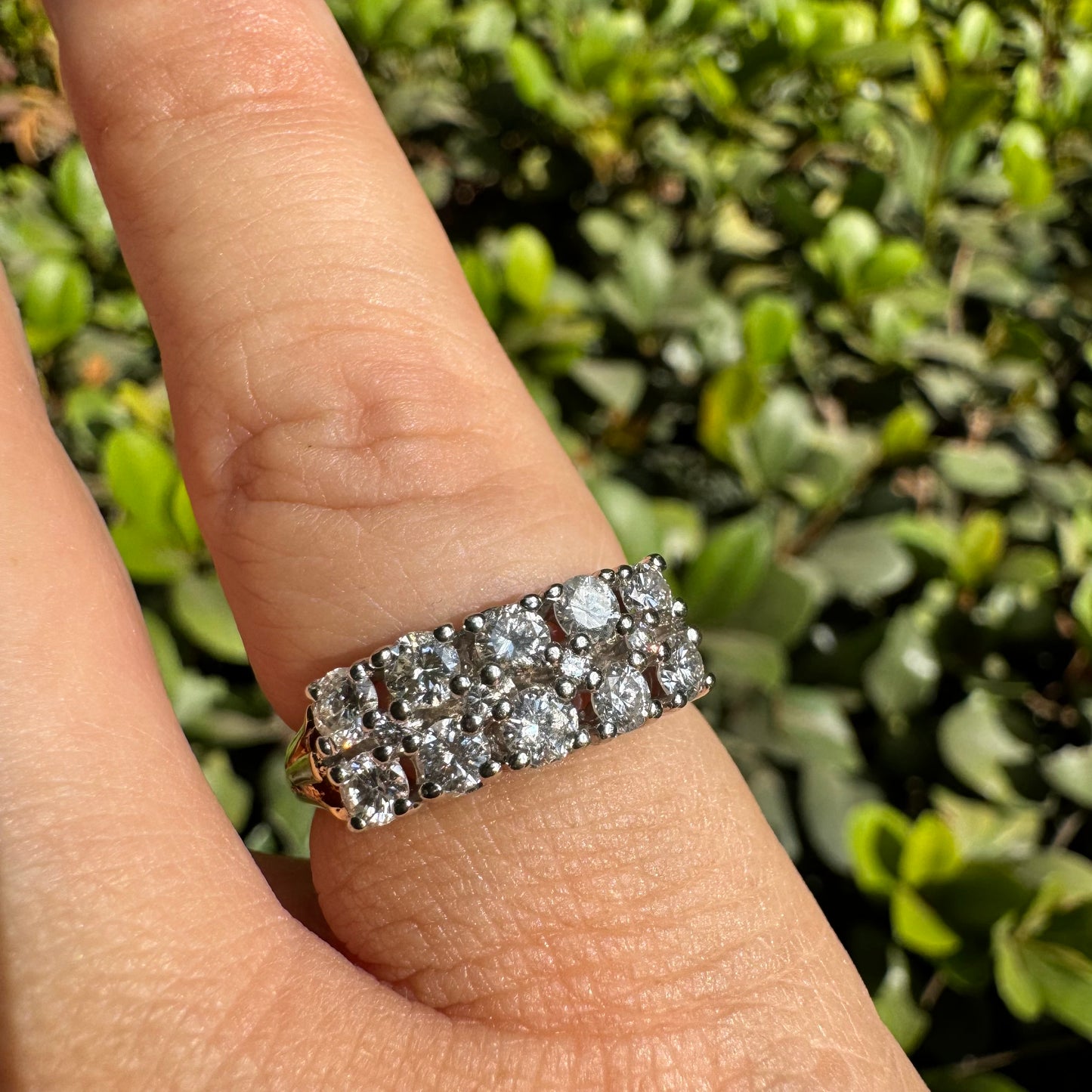 14K gold ring set with Diamonds