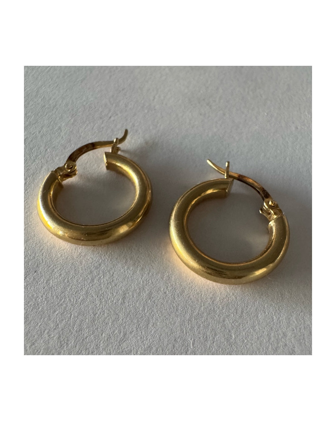 עגילי חישוק קטנים ועבים, זהב צהוב 14 קראט