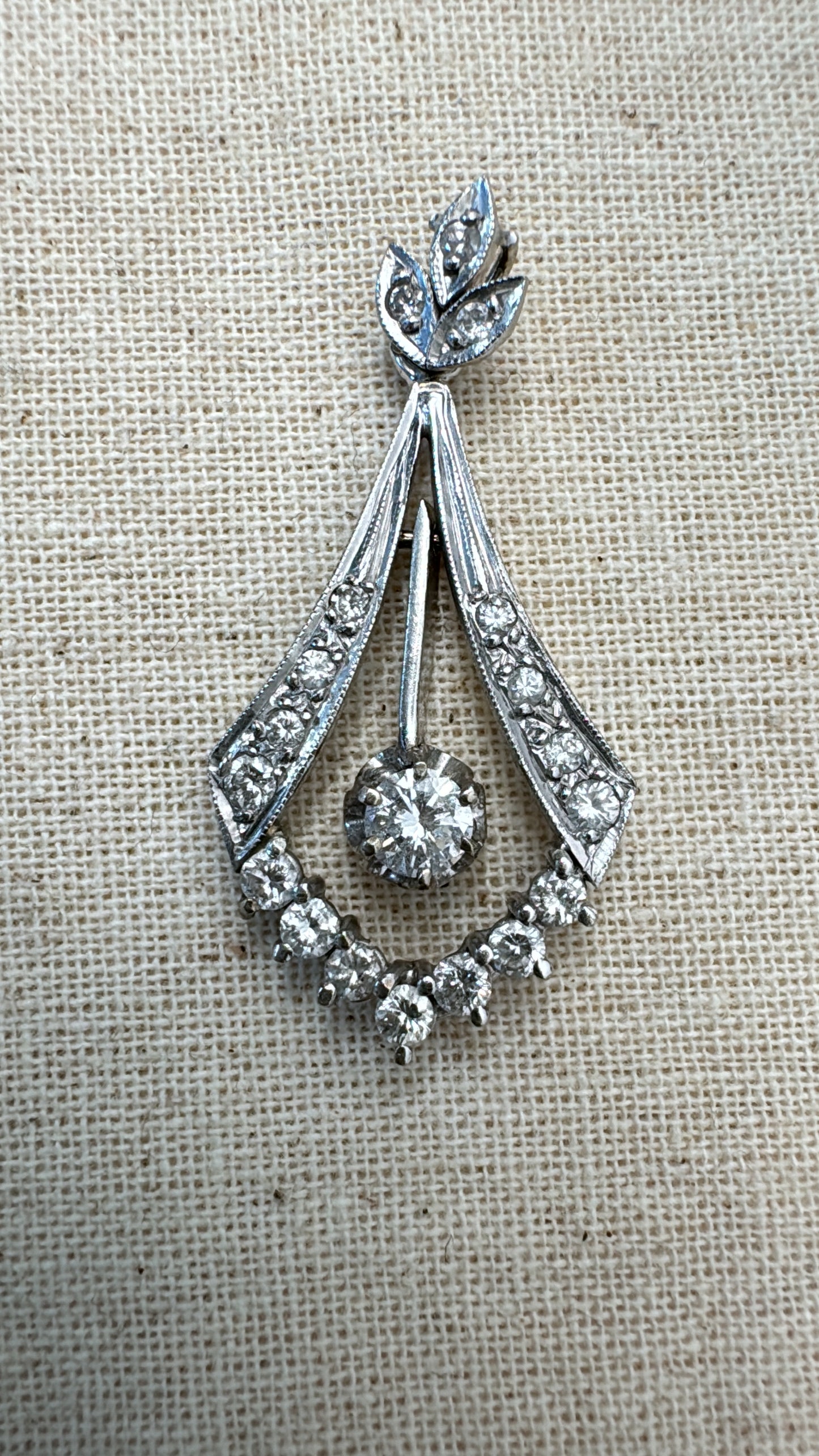 14K gold pendant set with Diamonds